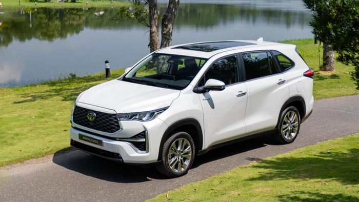 Mẫu xe Toyota Innova Cross. Ảnh: Toyota.