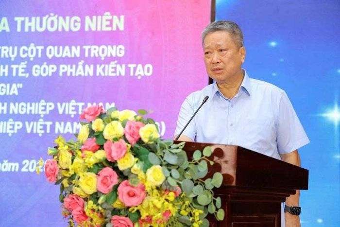Chủ tịch Hiệp hội Phát triển Văn hóa Doanh nghiệp Việt Nam Hồ Anh Tuấn phát biểu tại buổi lễ.