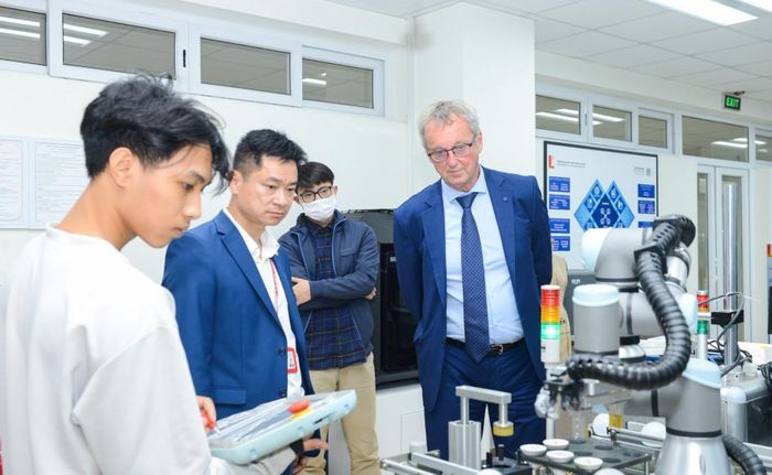 Đại học Bách khoa Hà Nội đặt mục tiêu trở thành đại học hàng đầu châu Á.