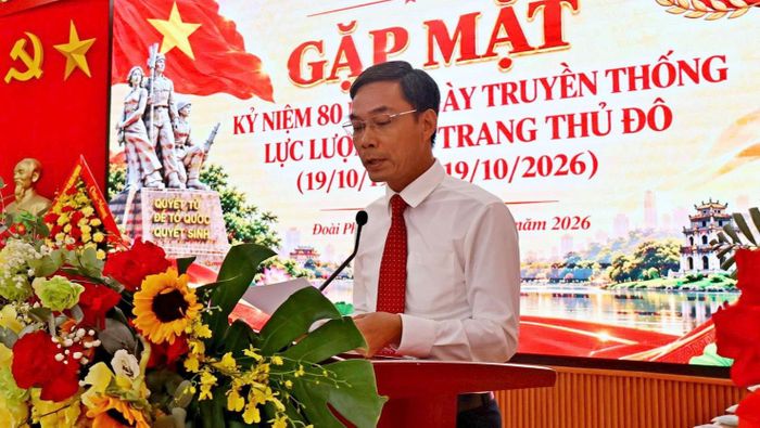 Bí thư Đảng ủy, Chủ tịch HĐND xã Đoài Phương Nguyễn Quang Hán phát biểu tại hội nghị. Ảnh: Thùy Nam