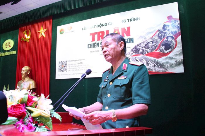 Thiếu tướng Hoàng Kiền, Phó Chủ tịch Hội Truyền thống Trường Sơn - Đường Hồ Chí Minh Việt Nam phát biểu. Ảnh: Bảo Lâm