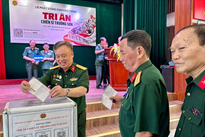 Các đại biểu ủng hộ Chiến dịch “Tri ân chiến sĩ Trường Sơn” năm 2026. Ảnh: Bảo Lâm