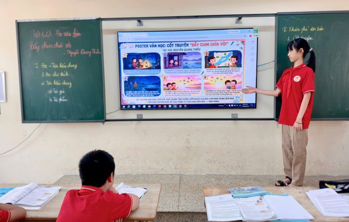 Một tiết học ở Trường Tiểu học và THCS Nam Phù, xã Nam Phù (Ảnh: NTCC).