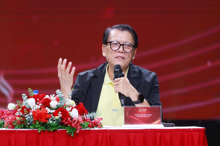 NSND Nguyễn Quang Vinh, Chủ tịch Hội Âm nhạc Hà Nội, Trưởng ban giám khảo "Tiếng hát Hà Nội 2026". Ảnh: Văn Tuyến