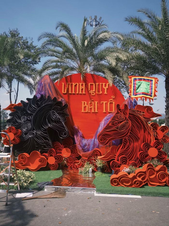 Fan booth dành cho Nhà Vinh Quy Bái Tổ khiến nhiều người choáng ngợp vì độ bắt mắt và công phu. Ảnh: @nhatt.hha