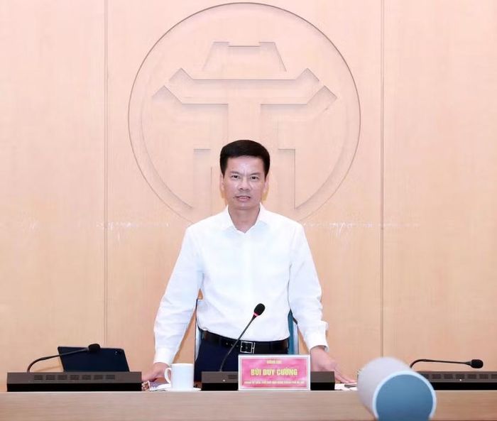 Phó Chủ tịch UBND TP Hà Nội Bùi Duy Cường đề nghị các Sở, ngành và địa phương sử dụng ngay dữ liệu số để giảm thủ tục hành chính cho người dân