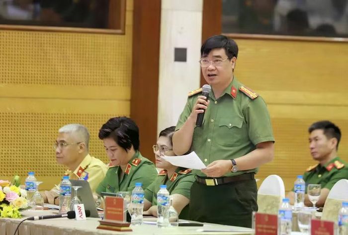 Đại tá Nguyễn Hồng Quân, Phó Cục trưởng Cục An ninh mạng (Bộ Công an) cho biết, năm 2025, toàn quốc diễn ra 4.200 vụ việc lừa đảo trực tuyến gây thiệt hại khoảng 8.000 tỷ đồng.