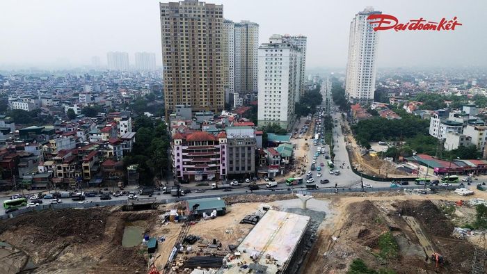 Công trình nút giao Phạm Tu - đường 70 là hạng mục quan trọng thuộc dự án đường giao thông bao quanh Khu tưởng niệm Chu Văn An, được xác định có vai trò kết nối giao thông tại cửa ngõ phía Nam Hà Nội.