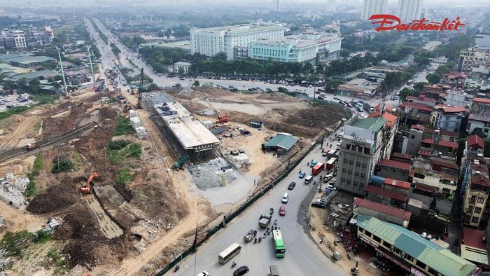 Theo kế hoạch, nhà thầu phấn đấu hoàn thiện toàn bộ đoạn cầu từ mố M0 đến trụ T6 trước ngày 31/12/2026.