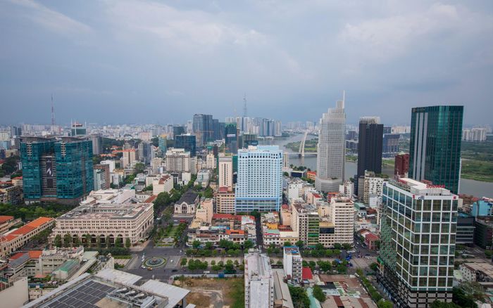  Dù nhu cầu lưu trú tăng, quỹ đất trung tâm khan hiếm khiến nguồn cung khách sạn mới tại TP.HCM khó mở rộng trong ngắn hạn. Ảnh: Quỳnh Danh. 
