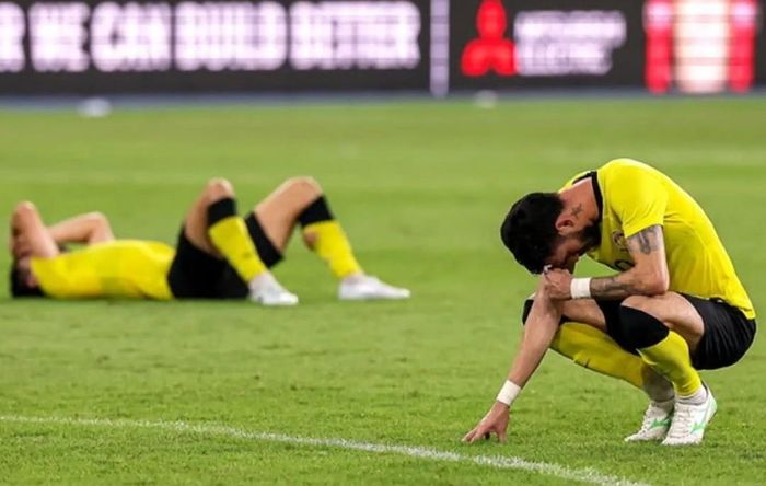 Malaysia từng thắng Việt Nam 4-0 với sự góp mặt của cả 7 cầu thủ sau đó bị FIFA xử phạt.