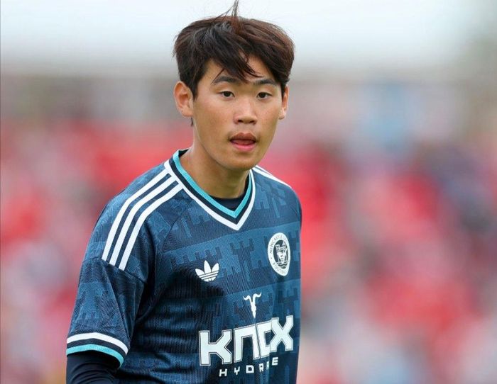  Park chủ yếu chơi cho đội U21 Newcastle và thừa nhận thể lực vẫn là điểm cần cải thiện nếu muốn lên đội một. 