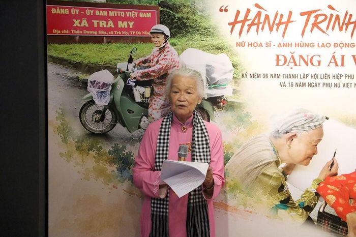 Họa sĩ Đặng Ái Việt xúc động chia sẻ về "Hành trình tìm Mẹ"