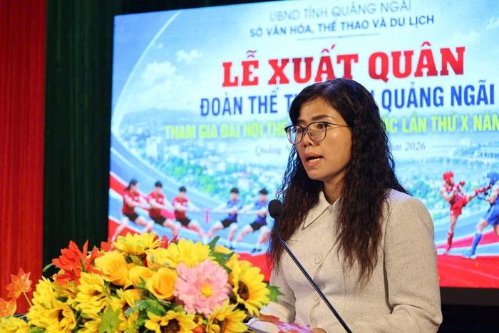 Bà Phạm Thị Trung, Giám đốc Sở VHTTDL tỉnh Quảng Ngãi phát biểu