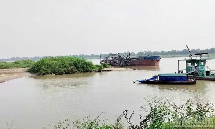 Hà Nội thông báo hạn chế giao thông đường thủy nội địa trên tuyến sông Đuống. (Ảnh: ĐN)