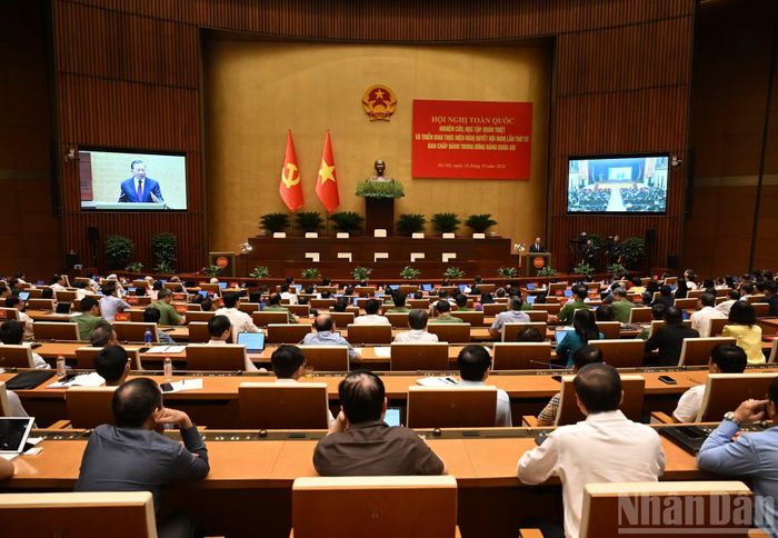 Quang cảnh hội nghị.