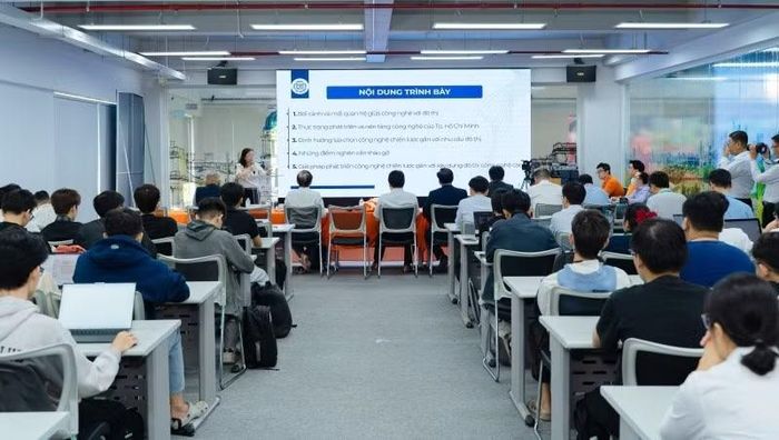 Các tham luận đề cập nhiều khía cạnh trong quá trình phát triển đô thị công nghệ cao. (Ảnh: CTV)