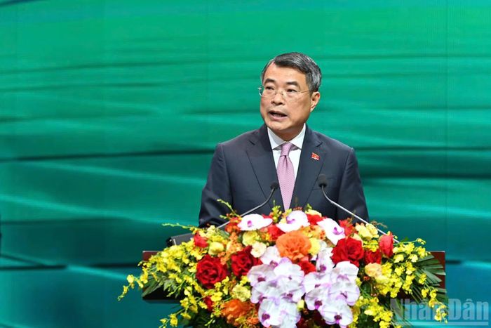 Thủ tướng Lê Minh Hưng phát biểu tại Lễ công bố sản phẩm đạt Thương hiệu quốc gia Việt Nam lần thứ 10 - năm 2026.