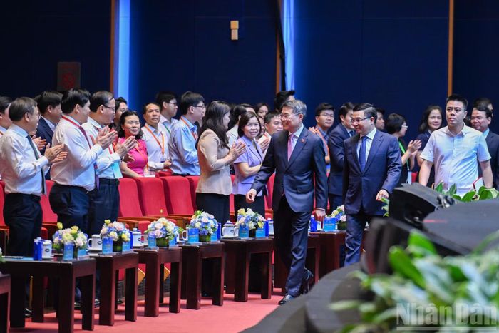 Thủ tướng Lê Minh Hưng dự Lễ công bố sản phẩm đạt Thương hiệu quốc gia Việt Nam lần thứ 10 - năm 2026.