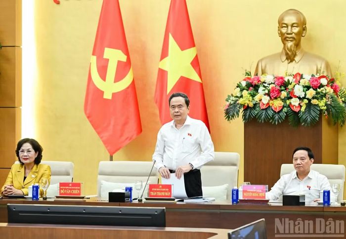 Bí thư Đảng ủy Quốc hội, Chủ tịch Quốc hội Trần Thanh Mẫn phát biểu tại hội nghị. (Ảnh: DUY LINH)