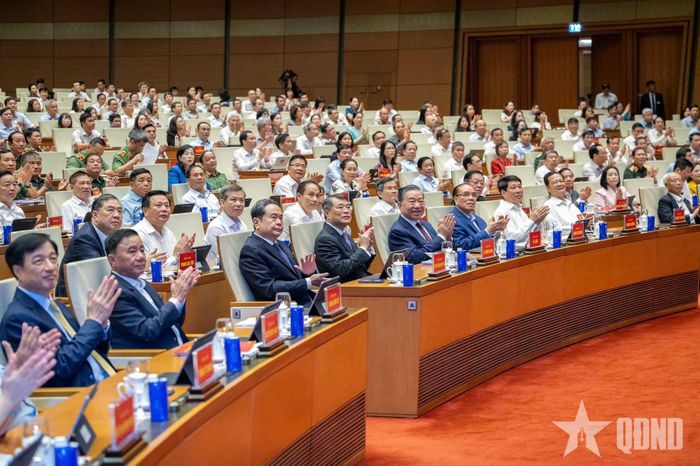  Tổng Bí thư, Chủ tịch nước Tô Lâm và các đồng chí lãnh đạo Đảng, Nhà nước dự hội nghị.