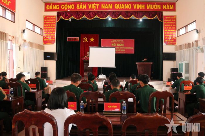Quang cảnh hội nghị. 