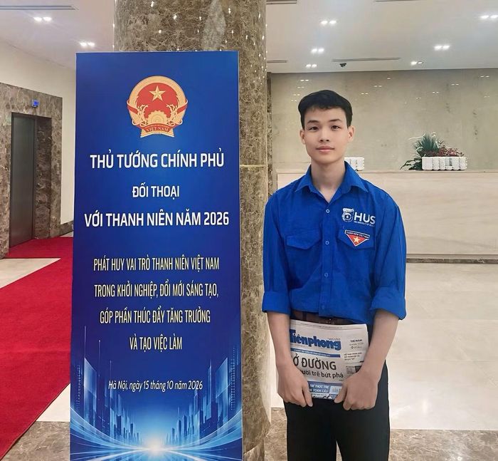 Đặng Hữu Phước (trường ĐH KHTN, ĐHQG Hà Nội).