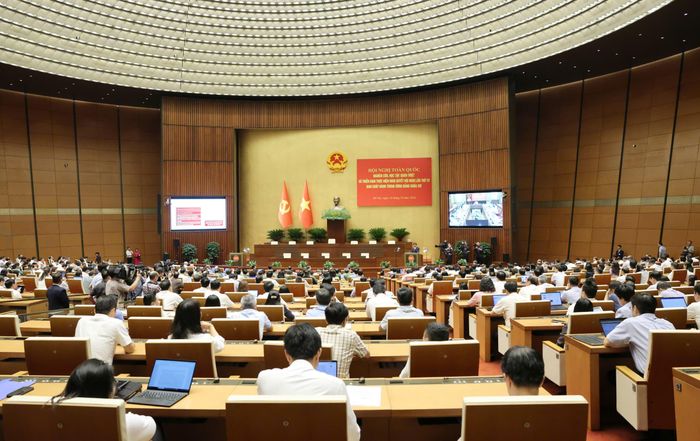 Các đại biểu dự hội nghị tại điểm cầu Nhà Quốc hội sáng 16-10. Ảnh: QUANG PHÚC 