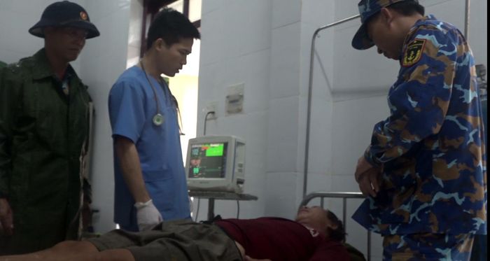  Bệnh nhân được thăm khám, chữa trị kịp thời 