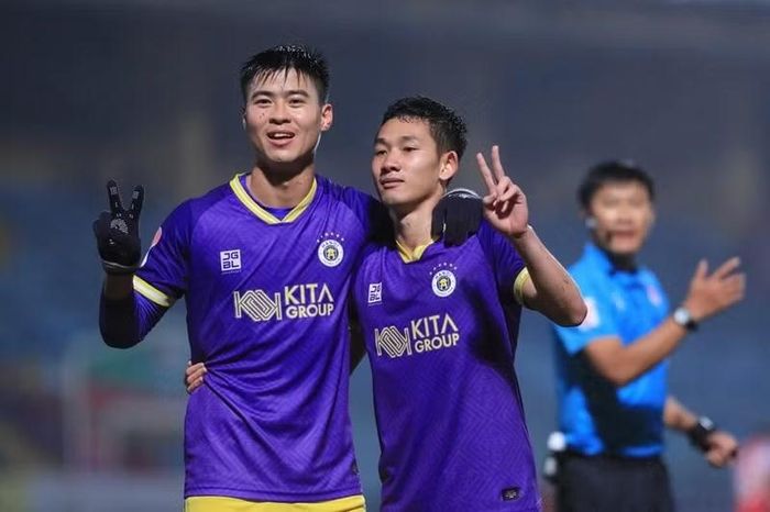 19h15 Chủ nhật ngày 18/10: Công an Hà Nội gặp Hà Nội FC.