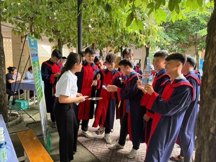 Ngày hội việc làm tại Trường Cao đẳng Nghề Tây Ninh.