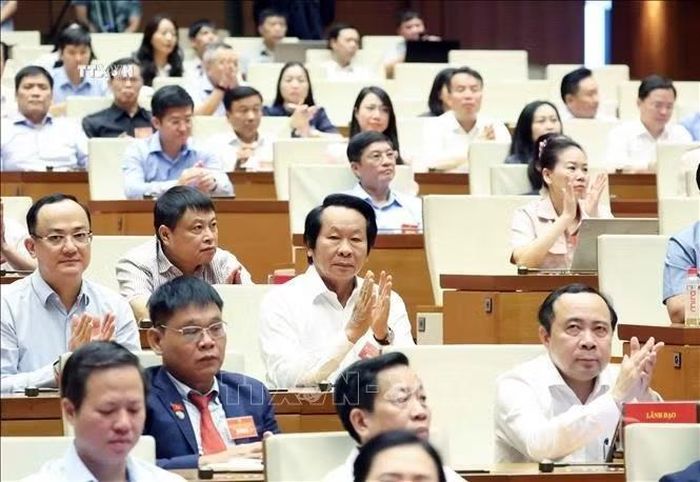  Các đại biểu dự hội nghị tại điểm cầu Trung tâm - Phòng họp Diên Hồng, Nhà Quốc hội (Hà Nội). ﻿Ảnh: Thống Nhất/TTXVN . 