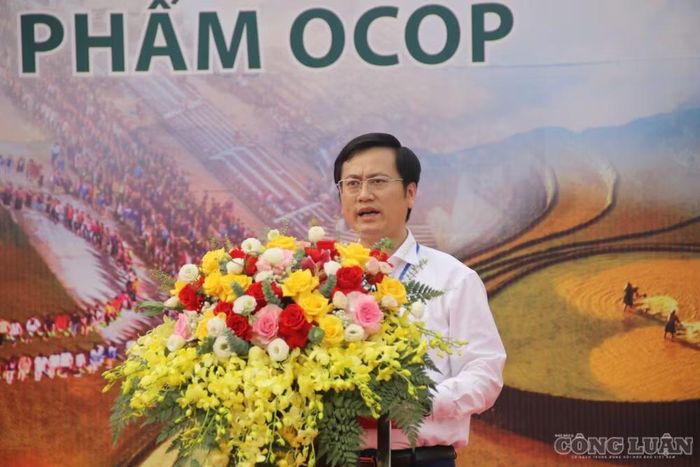 Ông Trần Xuân Cường, Giám đốc Trung tâm Xúc tiến Đầu tư, Thương mại và Du lịch tỉnh Lào Cai, Trưởng ban Tổ chức Hội chợ.