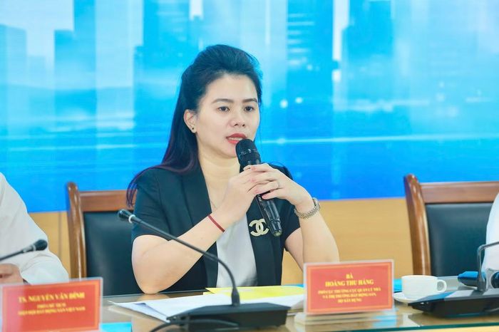 Bà Hoàng Thu Hằng - Phó Cục trưởng Cục Quản lý nhà và thị trường bất động sản, Bộ Xây dựng.