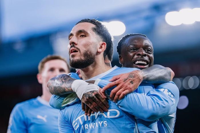 Man City sẽ tiếp tục thống trị đỉnh bảng.