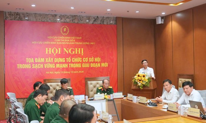Đồng chí Trần Quang Dũng, Phó Bí thư Thường trực Đảng ủy PETROVIETNAM mong muốn Hội CCB Khối 487 tiếp tục tăng cường đoàn kết, phối hợp, chia sẻ kinh nghiệm, phát huy phẩm chất “Bộ đội Cụ Hồ”, đóng góp thiết thực vào sự phát triển của mỗi cơ quan, đơn vị.