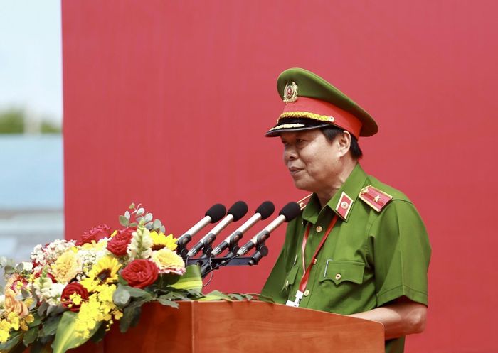 Thiếu tướng Nguyễn Thành Hưởng yêu cầu NCSP tiếp tục thực hiện nghiêm các quy định pháp luật và quy trình nội bộ về an ninh, an toàn, PCCC&CNCH.
