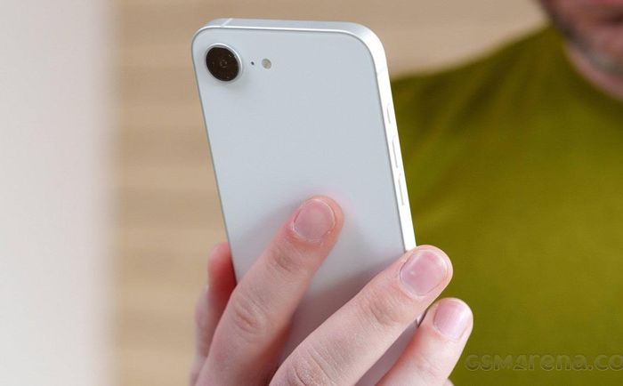 iPhone 16e 128GB là một trong những lựa chọn đáng cân nhắc trong cùng tầm giá.