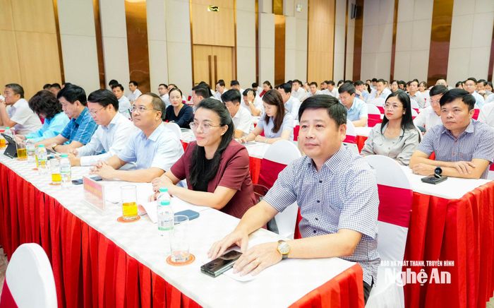 Các đại biểu tham dự hội nghị. Ảnh: Phạm Bằng