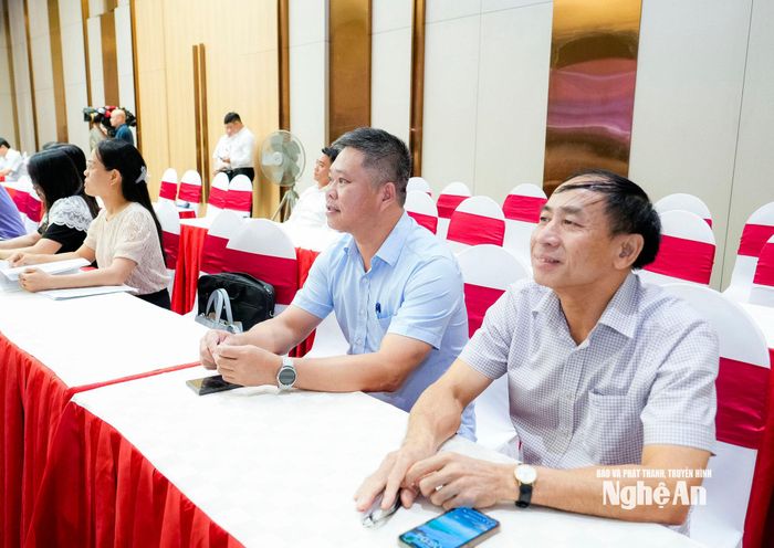 Các đại biểu dự hội nghị tại điểm cầu tỉnh Nghệ An. Ảnh: Phạm Bằng