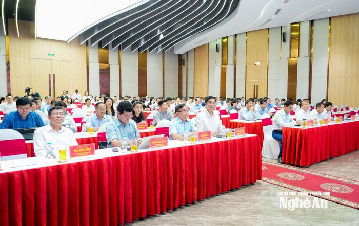 Các đại biểu tham dự hội nghị. Ảnh: Phạm Bằng