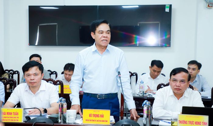 Chủ tịch UBND tỉnh Võ Trọng Hải phát biểu kết luận. Ảnh: Thành Duy