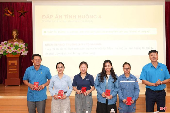 Thông qua hoạt động này, vai trò của tổ chức công đoàn trong tuyên truyền, hỗ trợ người lao động và phối hợp với doanh nghiệp xây dựng môi trường làm việc an toàn, thân thiện, bình đẳng, không có bạo lực tiếp tục được phát huy, góp phần bảo vệ quyền và lợi ích hợp pháp, chính đáng của công nhân, người lao động.