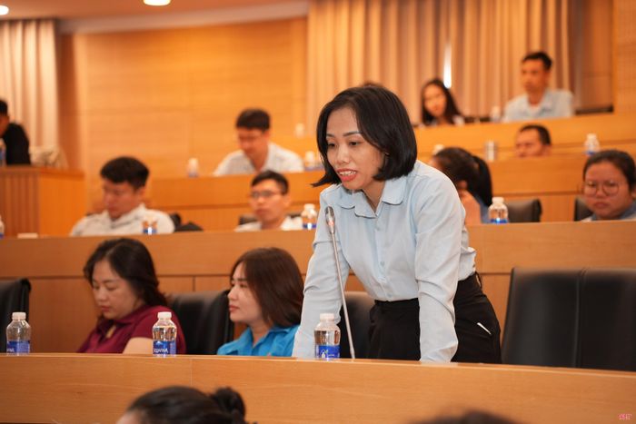 Đây là hoạt động thuộc khuôn khổ dự án “Nhân rộng mô hình phòng ngừa và ứng phó với bạo lực đối với phụ nữ và trẻ em gái tại Hà Tĩnh giai đoạn 2025-2027”, nhằm nâng cao nhận thức cộng đồng về bình đẳng giới, phòng ngừa bạo lực trên cơ sở giới và quấy rối tình dục tại nơi làm việc.