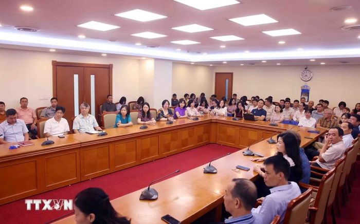 Đảng viên thuộc Đảng bộ Thông tấn xã Việt Nam tham dự Hội nghị trực tuyến tại điểm cầu trụ sở Thông tấn Quốc gia (5 Lý Thường Kiệt, Hà Nội). (Ảnh: Phạm Kiên/TTXVN)