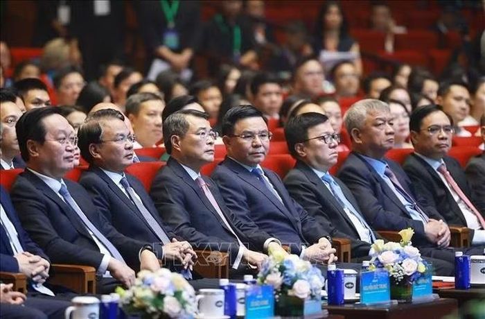 Thủ tướng Lê Minh Hưng dự Lễ công bố sản phẩm đạt Thương hiệu quốc gia Việt Nam lần thứ 10 - năm 2026. Ảnh: Dương Giang/TTXVN