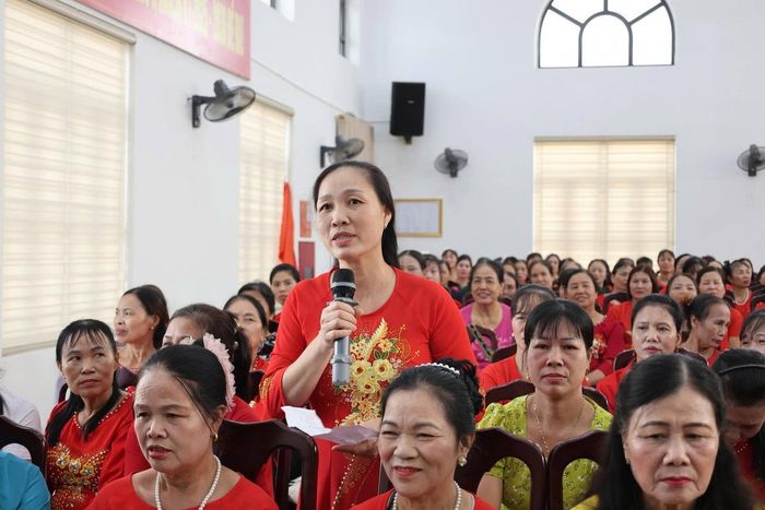 Hội viên phụ nữ chia sẻ ý kiến