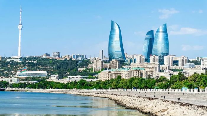 Một khung cảnh tuyệt đẹp của Tháp Lửa ở Baku, Azerbaijan. Nguồn ảnh: Zulfugar Karimov/Unsplash