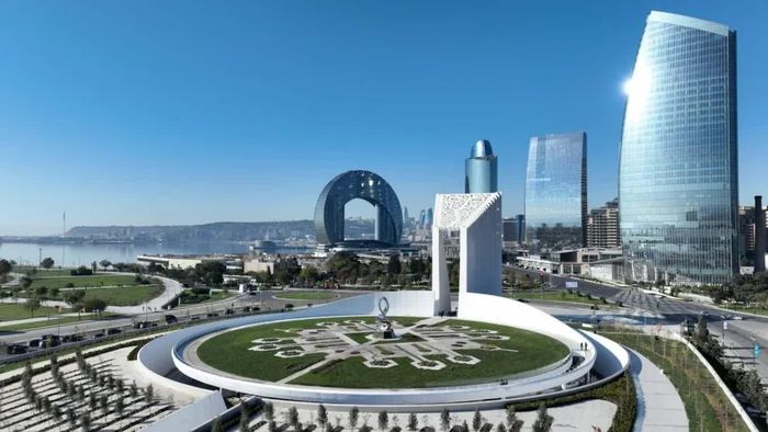 Ảnh chụp từ trên cao Công viên Chiến thắng ở Baku, Azerbaijan. Nguồn ảnh: President.az, CC BY 4.0 , qua Wikimedia Commons