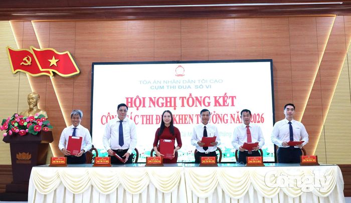 Các đơn vị cũng thông qua và ký kết Giao ước thi đua năm 2027